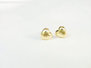 ... tiny gold heart earrings - thumbnail 3 OVKWCGL