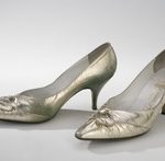 a pair of 20th century court shoes GRIWHOQ