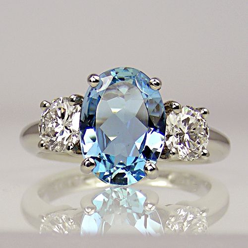 aquamarine rings oval aquamarine diamonds on platinum ring WYFEXQB