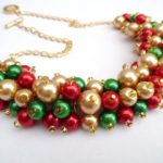 beaded necklaces christmas necklace, pearl beaded necklace, holiday jewelry, cluster necklace,  red green FATYSIR