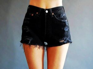 black denim shorts like this item? VKTMDFI