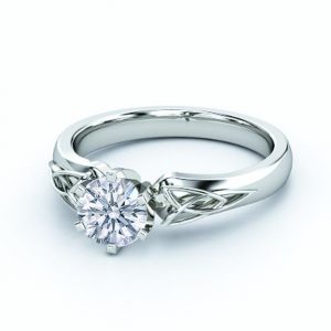 celtic engagement rings oh my. i grace anounce this is the one. triquetra celtic engagement PYBYJCM