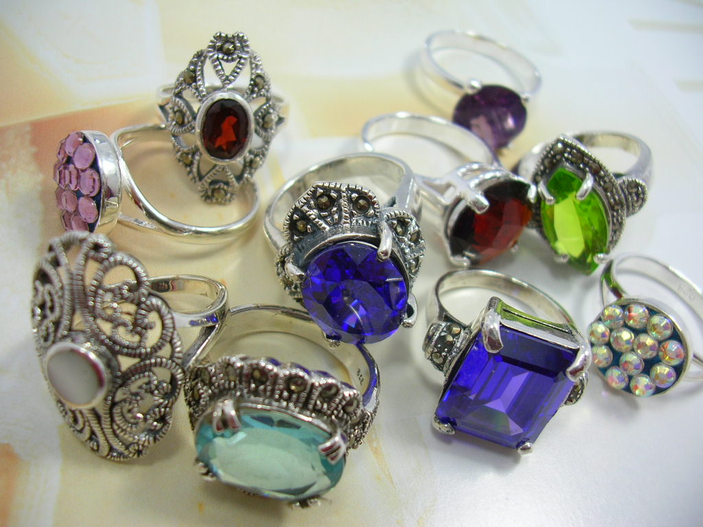 costume jewelry rings product detail: precious gemstone fashion rings made from 925. sterling  silver EMDRTIK
