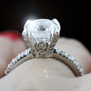 custom engagement rings REAUZCK