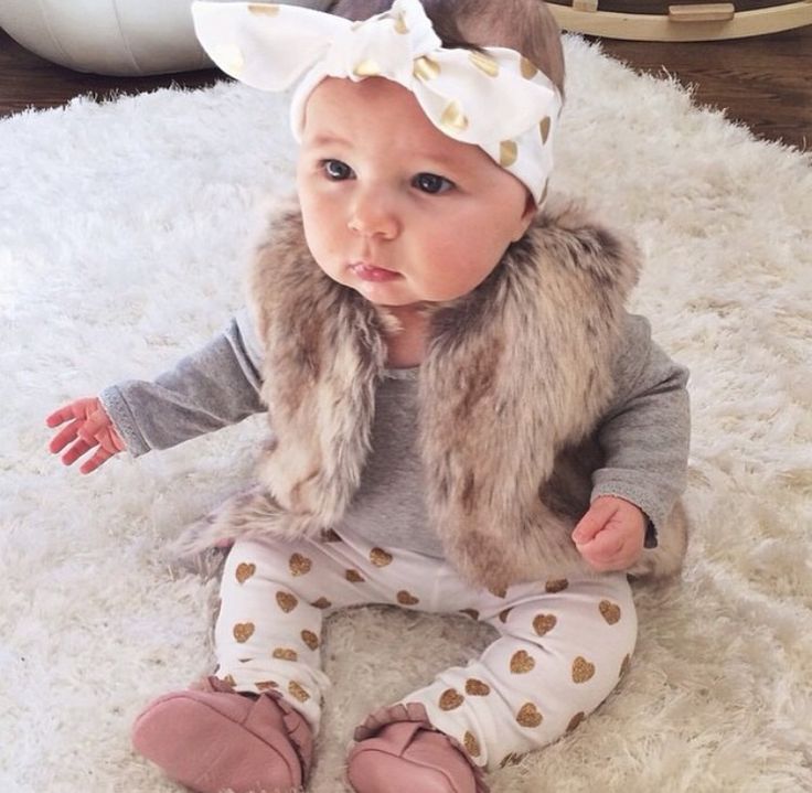 cute baby girl clothes baba divat és cukiság ebben a kis csajos pöttyös masnis szerelésben - baby FEFVNZX