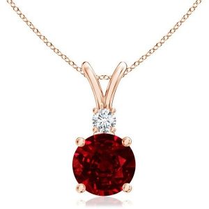 diamond v-bale solitaire ruby pendant ($3,329) ❤ liked on polyvore  featuring SSZYELV