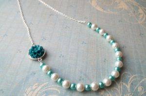 discount handmade necklaces-$18.00 -blue cabochon beaded chain necklace CGSMFEK