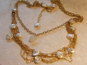 eclectic freshwater pearl necklace | shared designs RFFXQHW