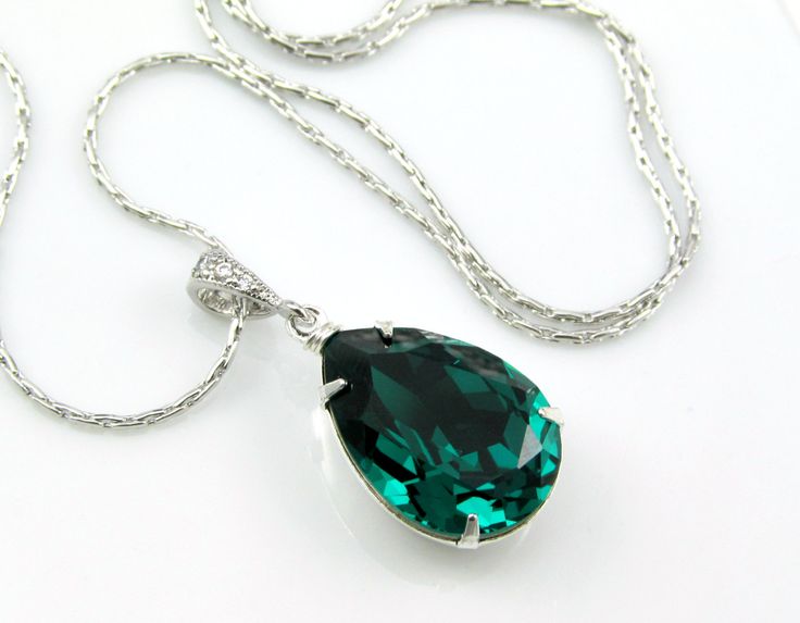 emerald jewelry emerald bridal necklace green bride necklace swarovski crystal emerald  teardrop pendant EALRSWC