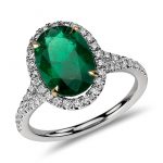 emerald ring oval emerald and diamond halo ring in platinum (3.01 cts) YGOYUOE