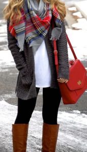 fall fashion #fall #fashion / knit layers + red color pop KUYGZEO