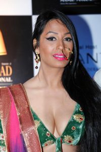 filename: kashmira shah hottest boobs navel and cleavage show low cut blouse  0013.jpg QZIHARG