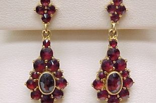 garnet earrings bohemian garnet ornate dangle earrings 18k gold FEIYVFG
