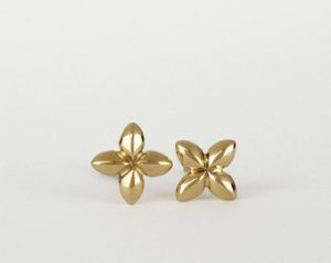 gold earring studs solid gold stud earrings, 14k gold earring, gold flower stud earrings, gold MDNCUWD