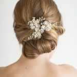hair brooch 10 timeless hair brooches for your big day VXTMSEK