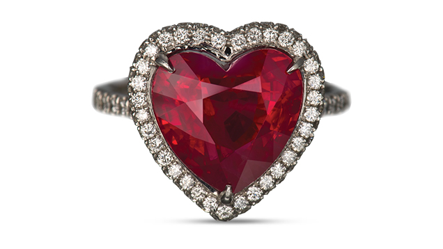heart jewelry and gems for a valentine WZRKXGJ