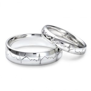 his and hers wedding bands~ suit my hubby and i after recent BSTOMEG