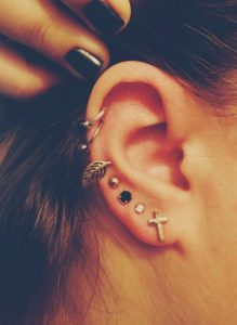 hot cartilage piercing earrings for girls #cartilage #earrings  www.loveitsomuch.com RXQSCEY