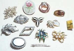 job lot vintage brooches SONQUSN