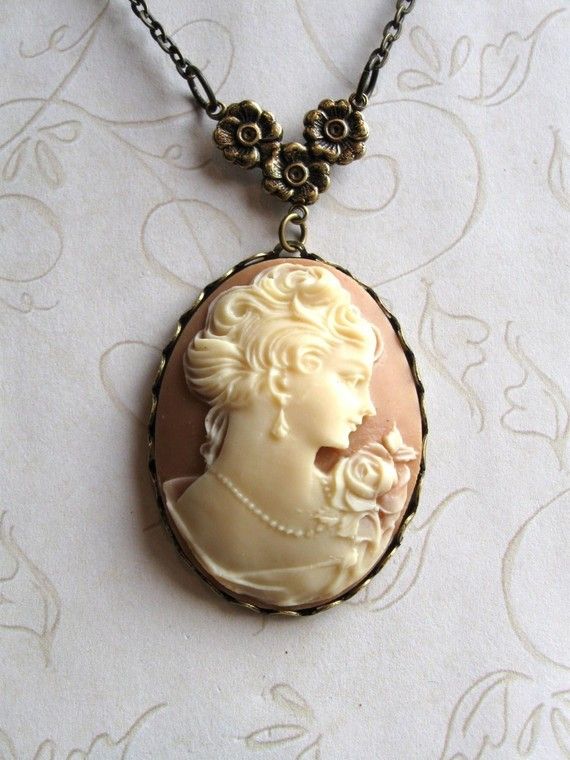 lady cameo necklace long chain vintage style by botanicalbird looooove it! IKNSWXN