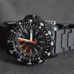 military watches a good tactical watch comes with all the right features and a BNFPWVC