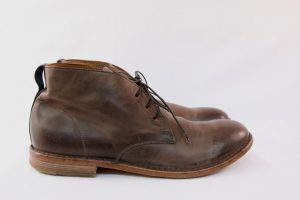 moma shoes classic brown leather chukka moma made in italy CEGSBZN