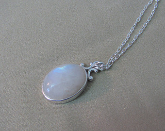 moonstone jewelry rainbow moonstone pendant in sterling silver, moonstone necklace, 16x12mm  moonstone gemstone, XVTLBPS