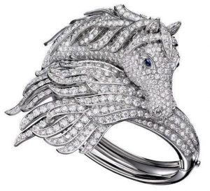 more horse jewelry. love this. WQNXVND