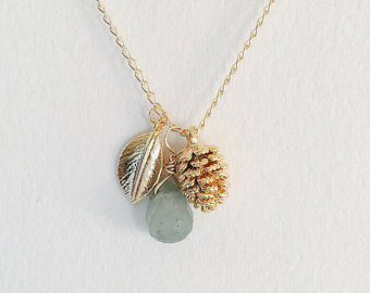multi charm necklace: gold leaf, natural aventurine quartz pendant, gold  pinecone GICNEWE