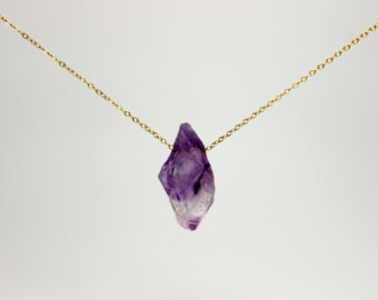 ordinary princess amethyst necklace - raw amethyst gemstone on gold filled RJOUWMN
