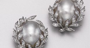 pearl and diamond earrings pair of mabé pearl and diamond earclips, david webb UYNFXGL