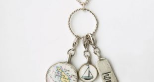 peltro triplo sailboat charm necklace KTYUZOF