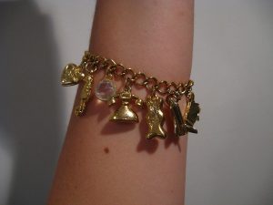 photo bracelet bracelet - wikipedia IEZAHQC