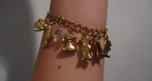 photo bracelet bracelet - wikipedia IEZAHQC