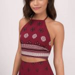 red top takes time wine print halter top ZBJTUFH