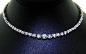 shop ll pavorsky. amazing brilliance in classic diamond necklace SFNNPVS