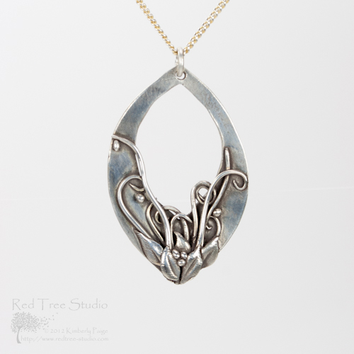 tendrils and dewdrops silver pendant BGEJCKX