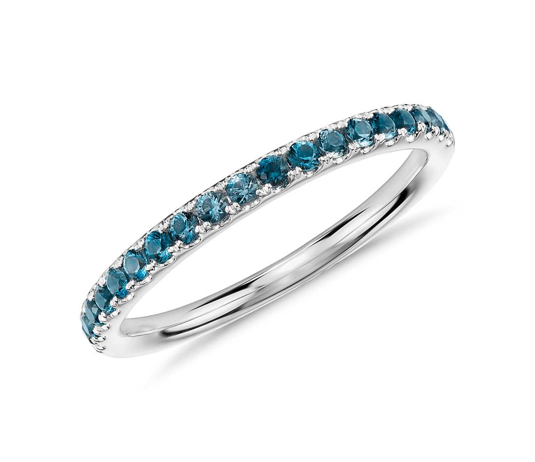 topaz jewelry riviera pavé blue topaz ring in 14k white gold (1.5mm) YWNPRDY