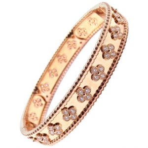 van cleef u0026 arpels perlee diamond clover rose gold bangle bracelet 1 AJUEWKH