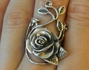 vintage rings 925 sterling silver rose leaf vine design ring , stunning and elegant- AOQEIDM