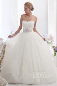 wedding ball gowns graceful ball gown sweetheart chapel train tulle wedding dress cwlt1308b HQNHAPC