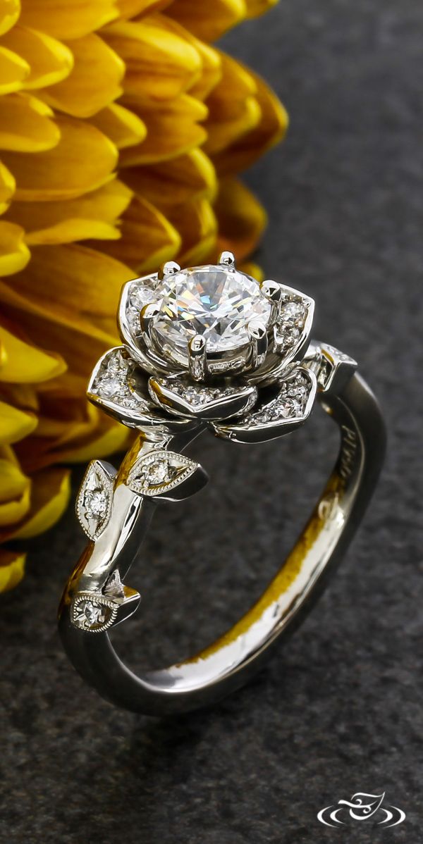 wedding rings rose engagement ring #greenlakejewelry CMJNBUA