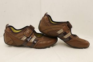 womens size 9 tsubo shoes tsubo mary janes brown leather walking shoes  velcro JWRVUTG