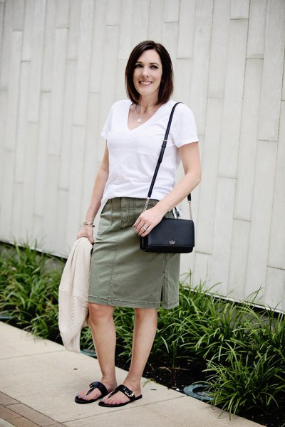 White V-neck t-shirt and gray knee-length straight skirt