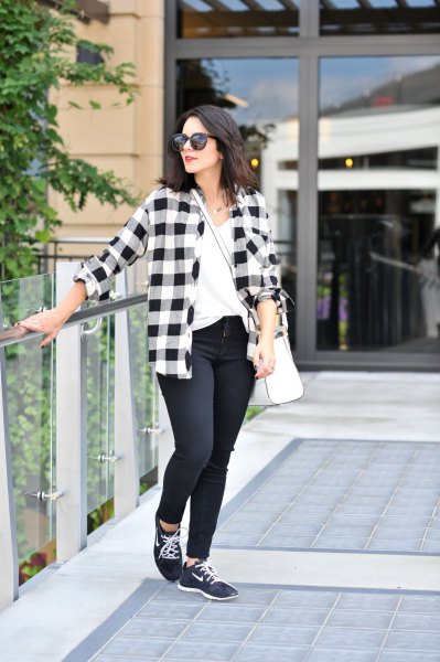Checked boyfriend shirt with skinny jeans and black hiking boots