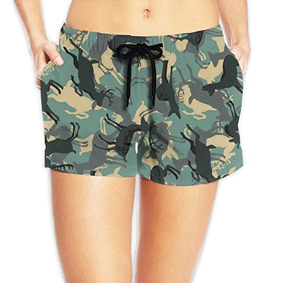 Wide mini shorts with Amimal camouflage print and white cropped
t-shirt