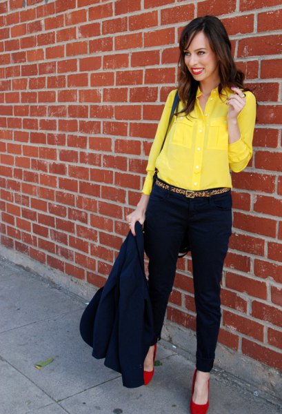 bright yellow shirt with buttons, chinos and red heels