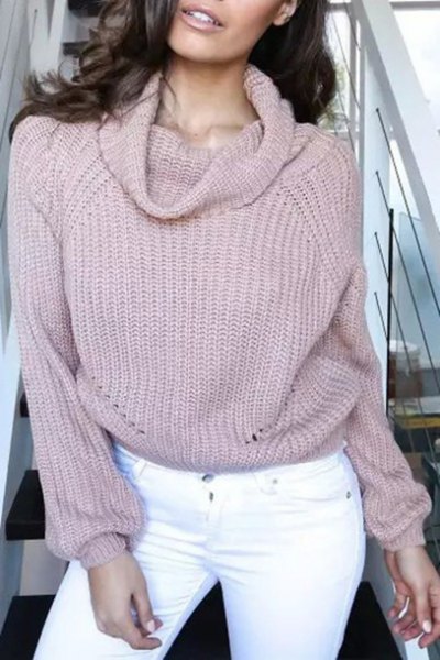 Pink cowl neck sweater and white skinny jeans