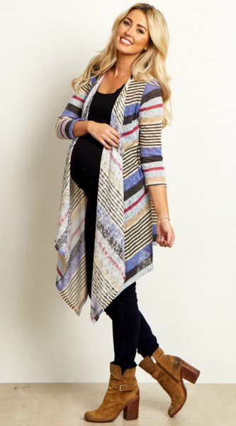 blue-white-red pointed long maternity cardigan with a black tank top