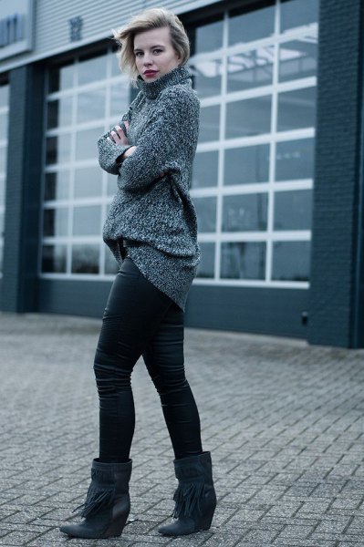Gray chunky knit jumper with stand-up collar and black, wide calfskin wedge boots